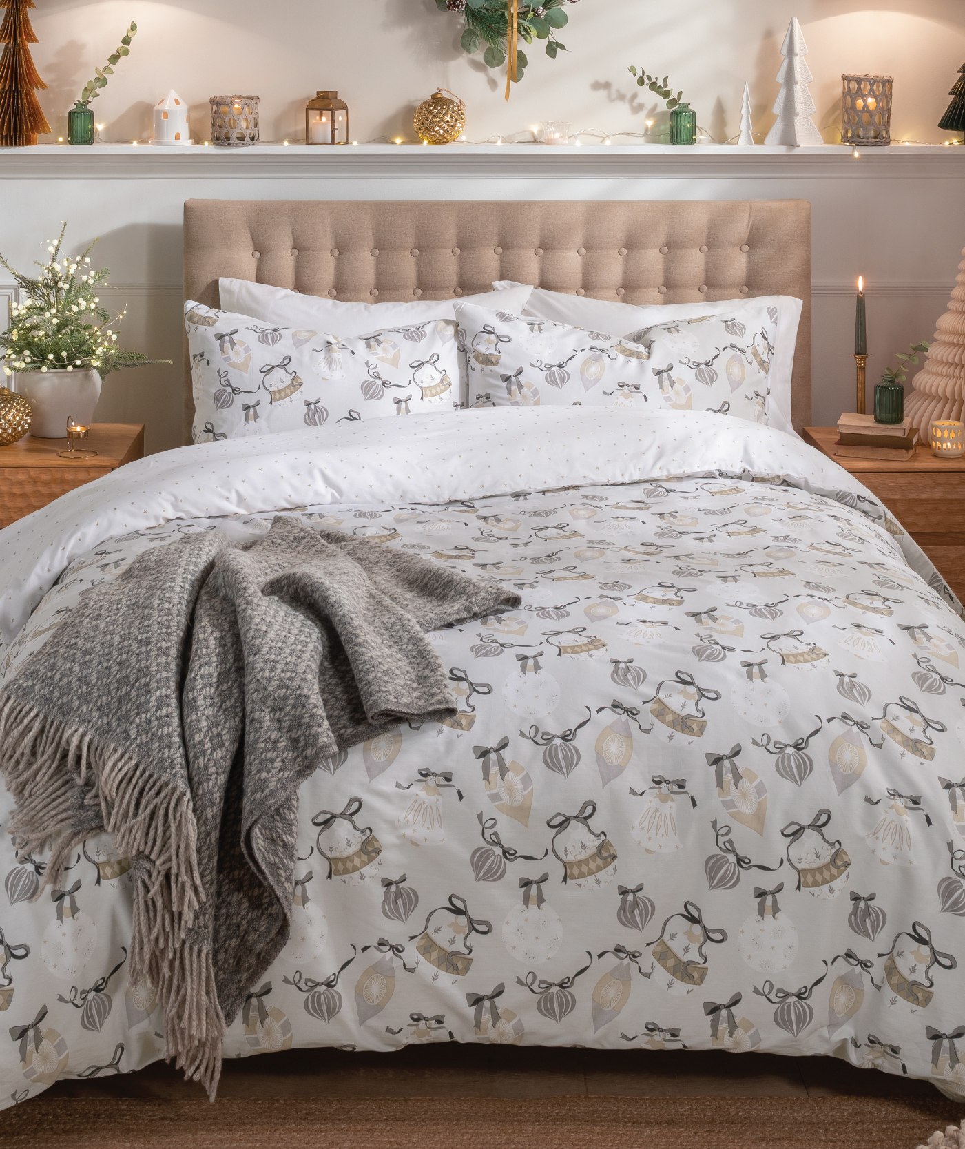 Printed Bedding — Cooper and Gray Baubles.jpg