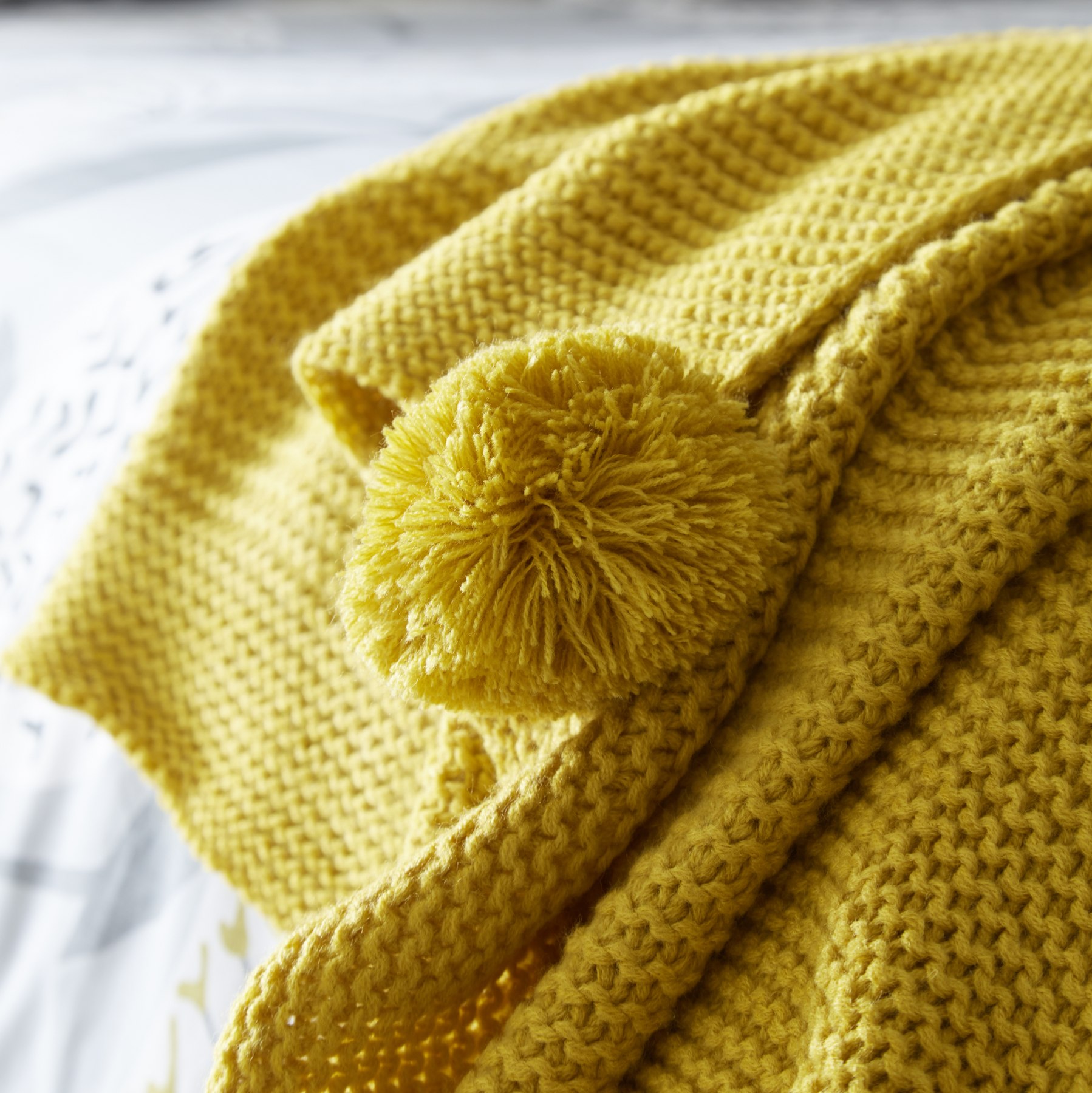 Throws — DUNELM EMMOTT THROW DETAIL (no usm).jpg
